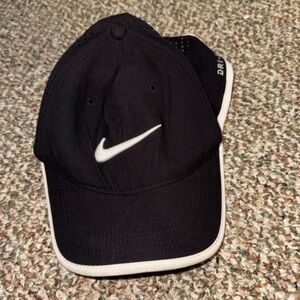 men’s athletic hat